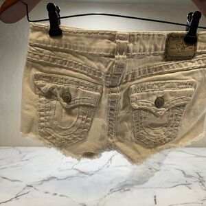 True Religion Women's Off-White Jean Shorts Size 28